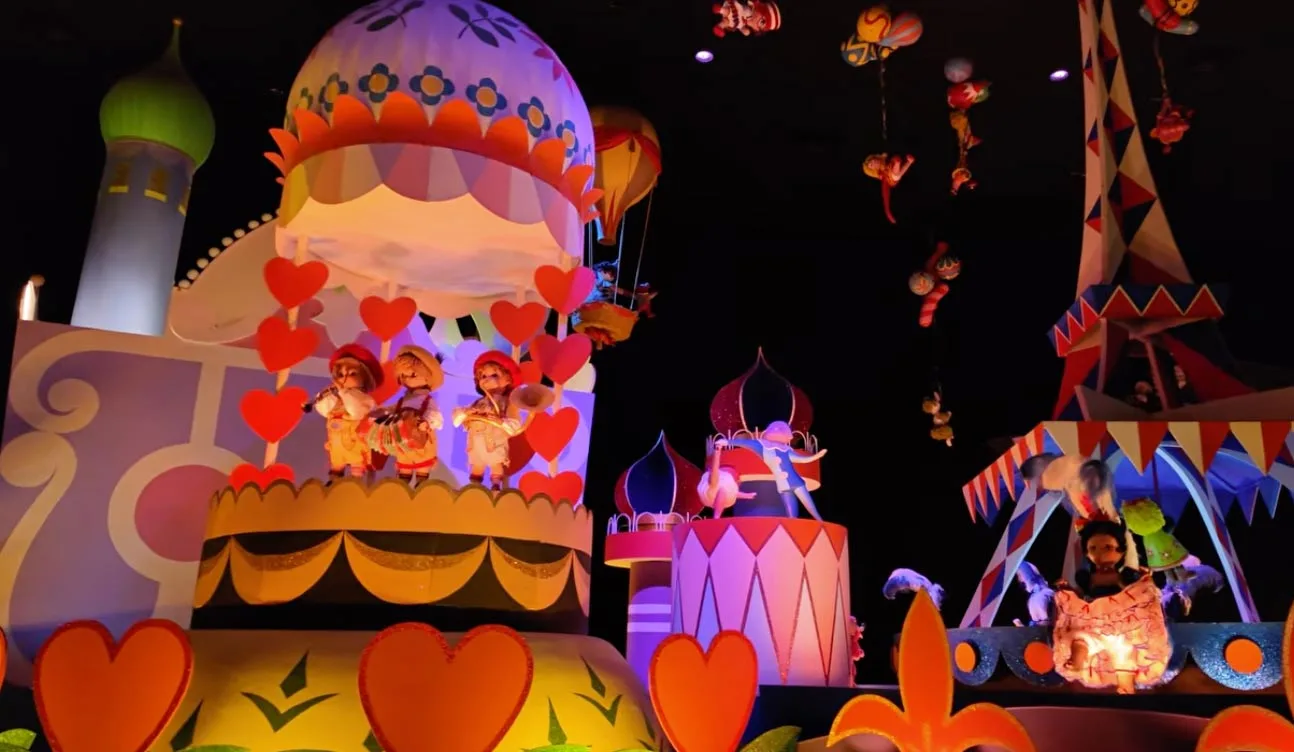 Its a Small World Dolls - Magic Kingdom Florida